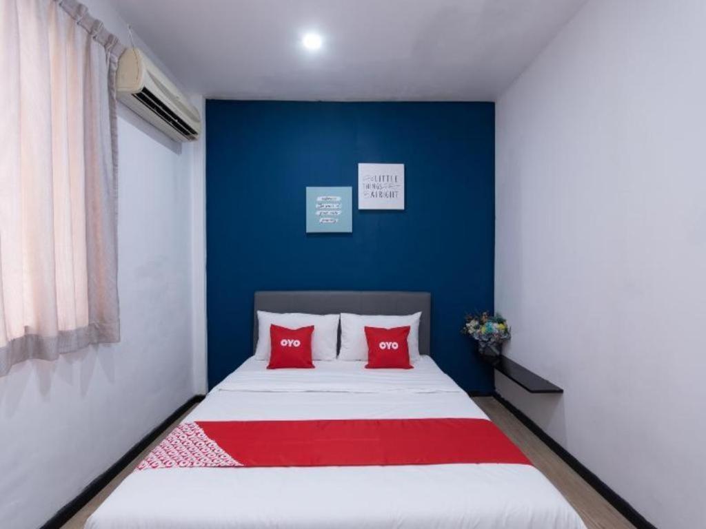 Oyo 89398 Doorbellz Hotel Kota Kinabalu Exterior photo