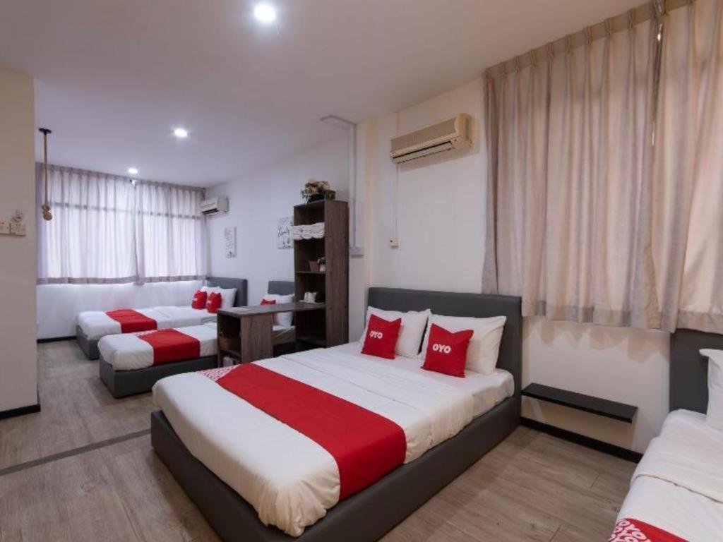 Oyo 89398 Doorbellz Hotel Kota Kinabalu Exterior photo